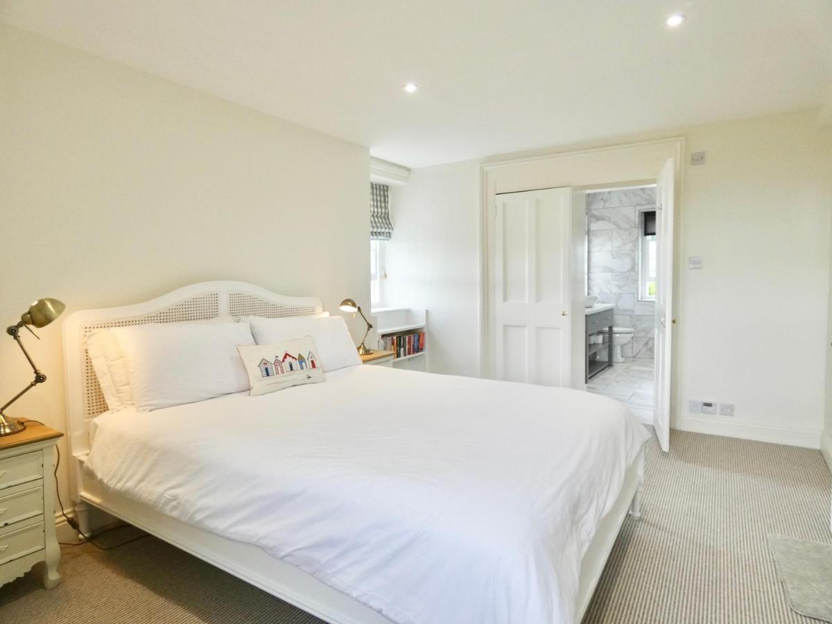 Ferienwohnung The Mount, Somerton Somerton  Zimmer foto